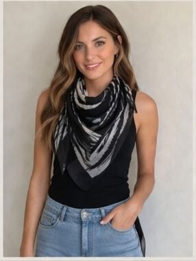 🖤 Black Gray Ombré Zebra Print Lightweight Wrap Scarf 30x72